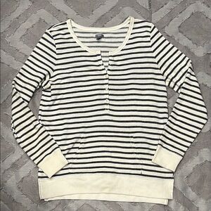 Women's Aerie Navy and White Striped Sweater